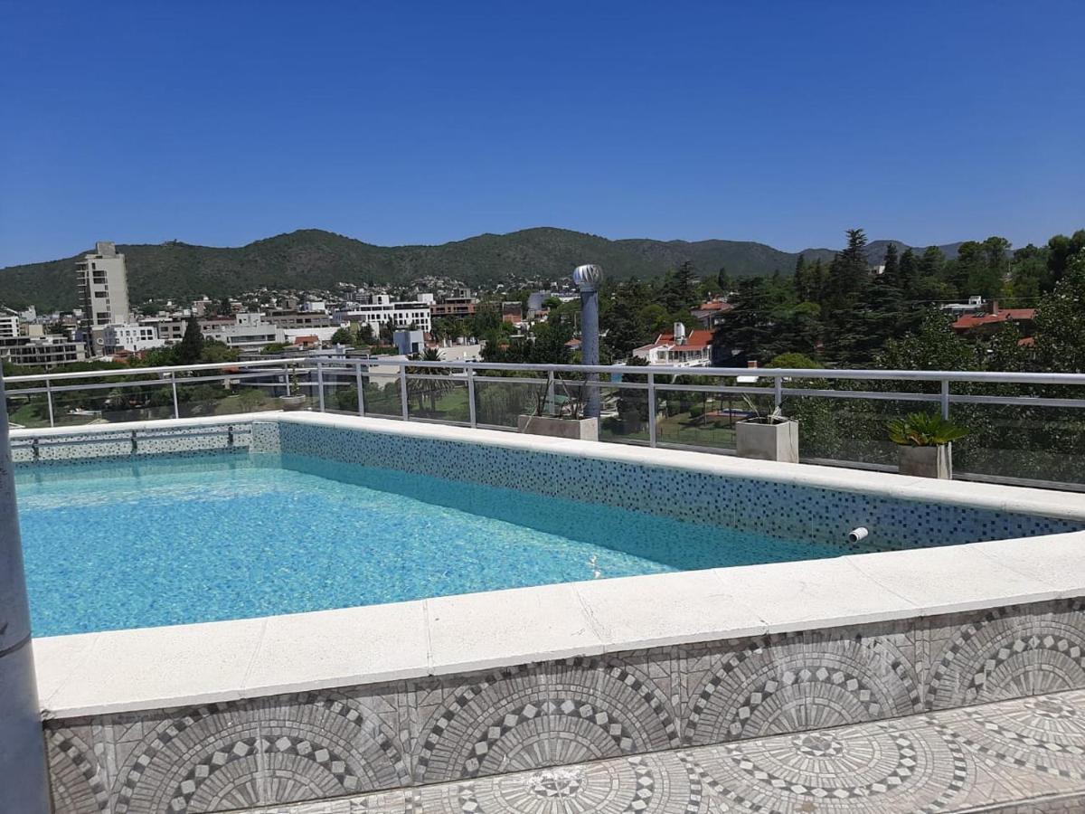 Hotel Golden Ross à Villa Carlos Paz Extérieur photo